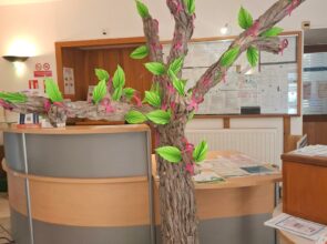 Le centre hospitalier de Belvès se met en rose